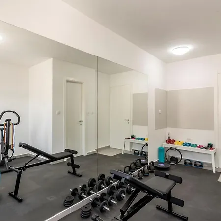 Villa Somnium Near Trogir, Pool&gym *