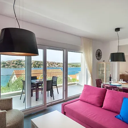 Somnium Near Trogir, Pool And Gym Villa