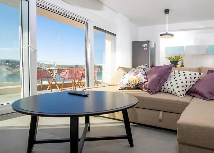 Somnium Near Trogir, Pool And Gym Villa