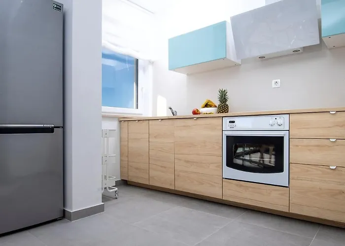 Somnium Near Trogir, Pool And Gym Rogoznica (Sibenik-Knin)