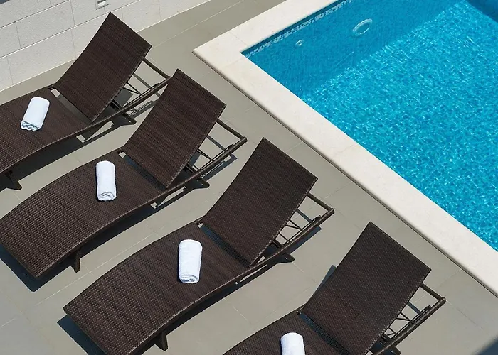 Somnium Near Trogir, Pool And Gym * Rogoznica (Sibenik-Knin)